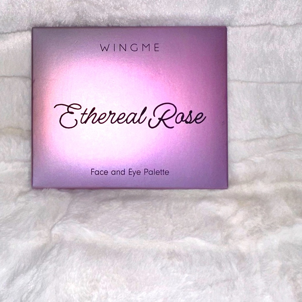 Ethereal Rose Face and Eye Palette


New in box